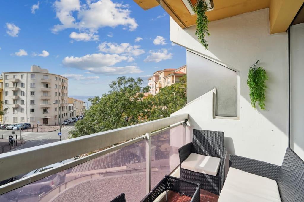 Charmant Appartement Vue Mer 7Eme - Plage 200M 마르세유 외부 사진